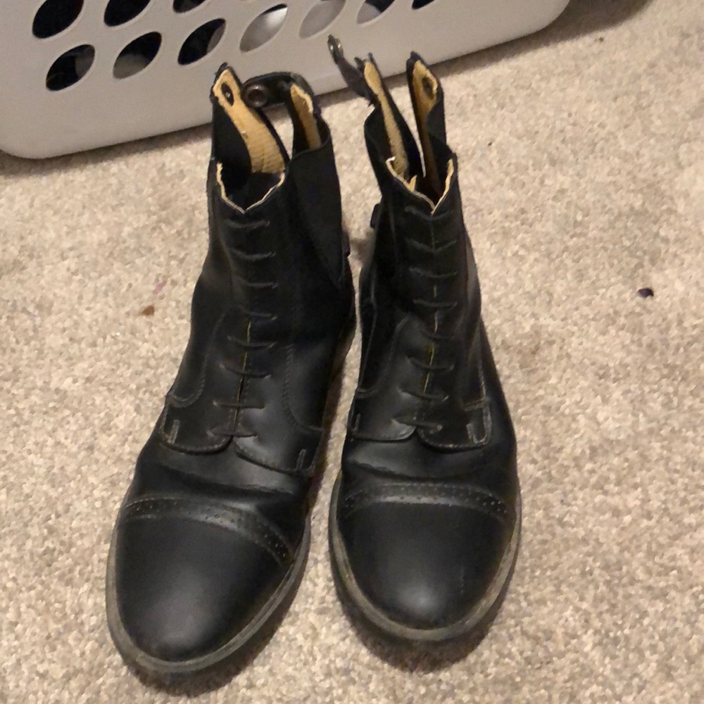 Horze riding boots, size 44.